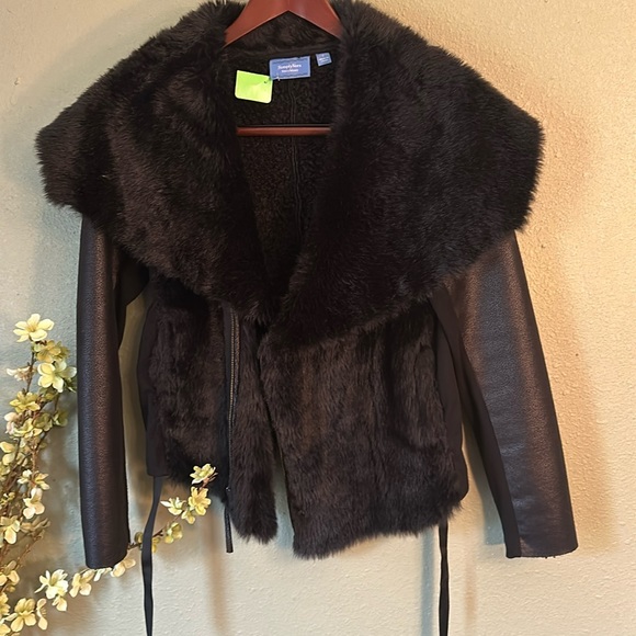 Simply Vera VERA WANG faux fur faux leather jacket - Picture 5 of 9